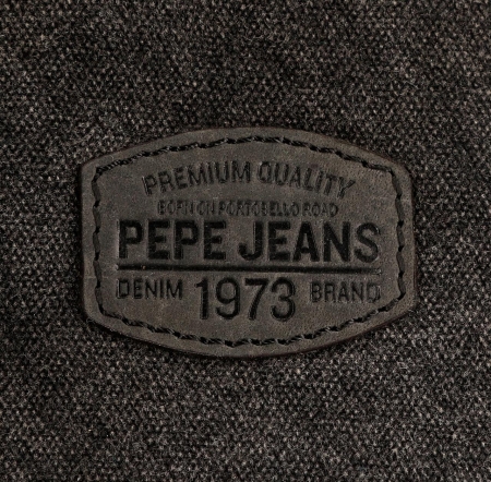 7842251-10.jpg
